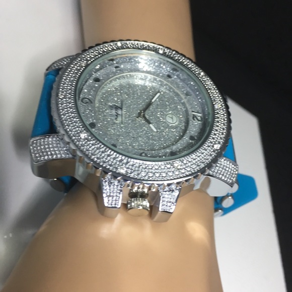 Watch - Picture 6 of 7